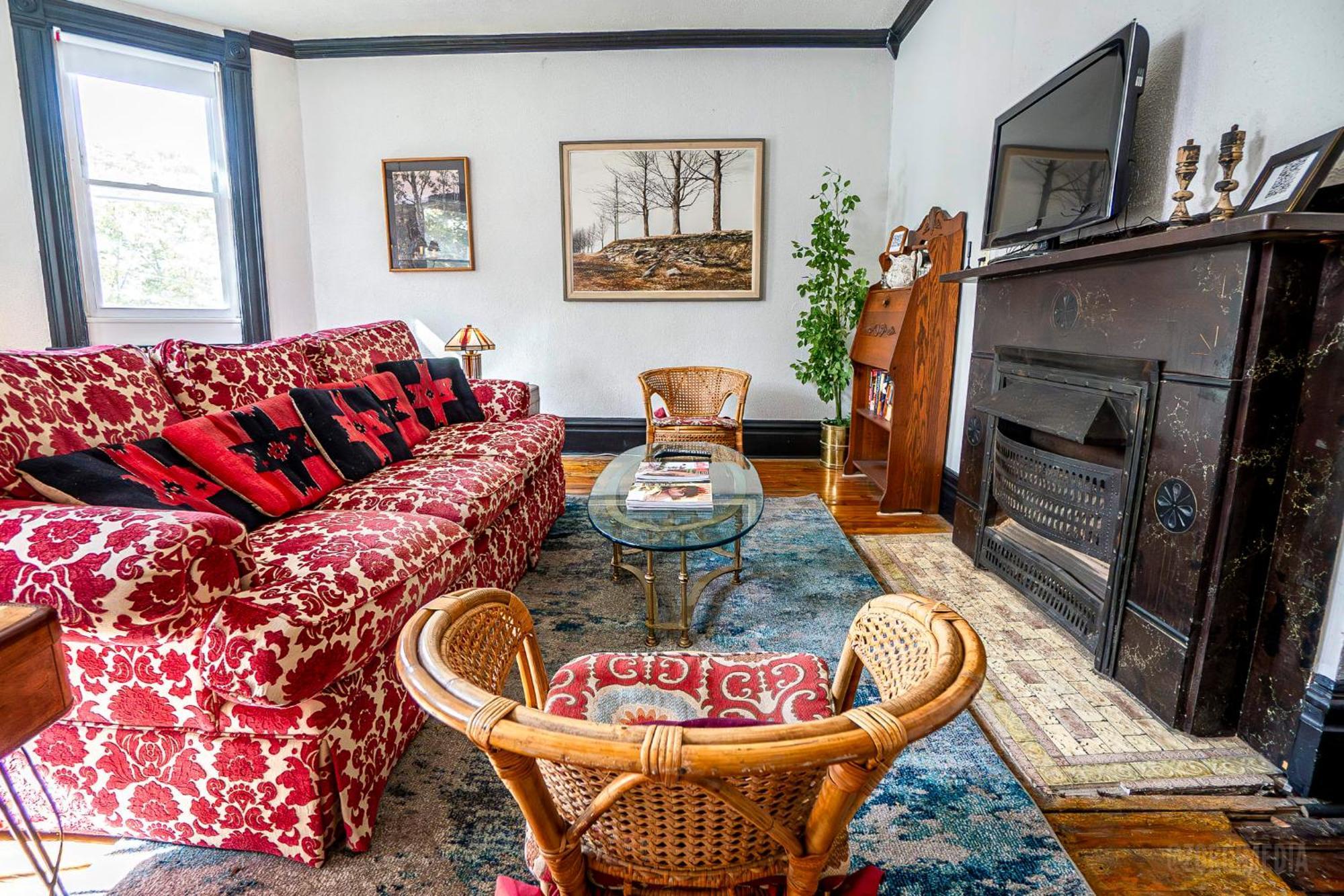Parkside Paradise Elegant Victorian Just Steps From The Park Apartment Homestead